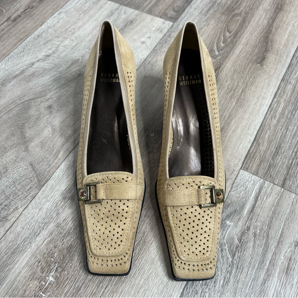 Stuart Weitzman Suede Loafer Buckles Kitten Heel Pump 8